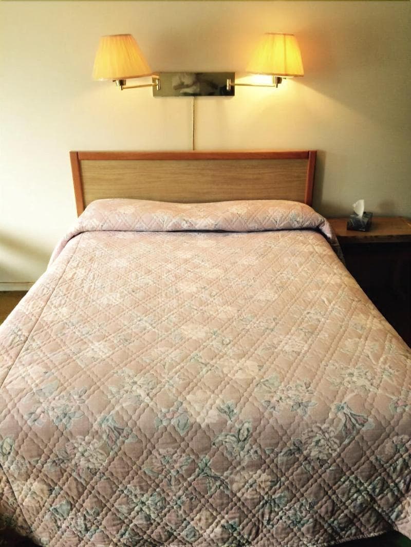 Town N Country Motor Inn 4