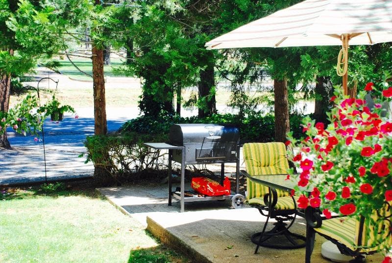 The Pines Motel And Cottages 5