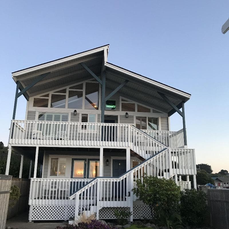 Bandon Marina Inn 5