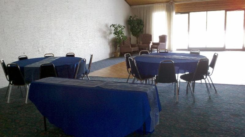 Swiss Chalet Inn 5