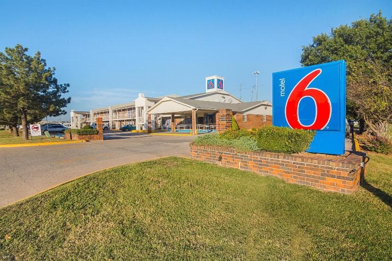 Motel 6 Lawton 5