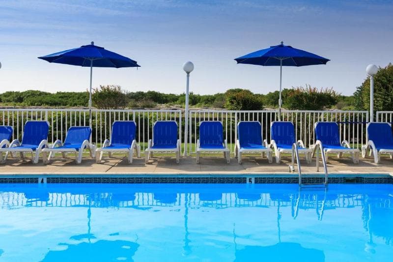 La Mer Beachfront Resort 5