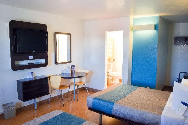 Motel 6 San Diego Airport/Harbor photo 1