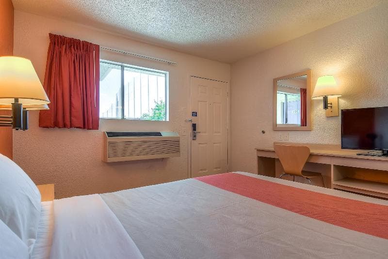 Motel 6 Los Angeles - Rowland Heights 3