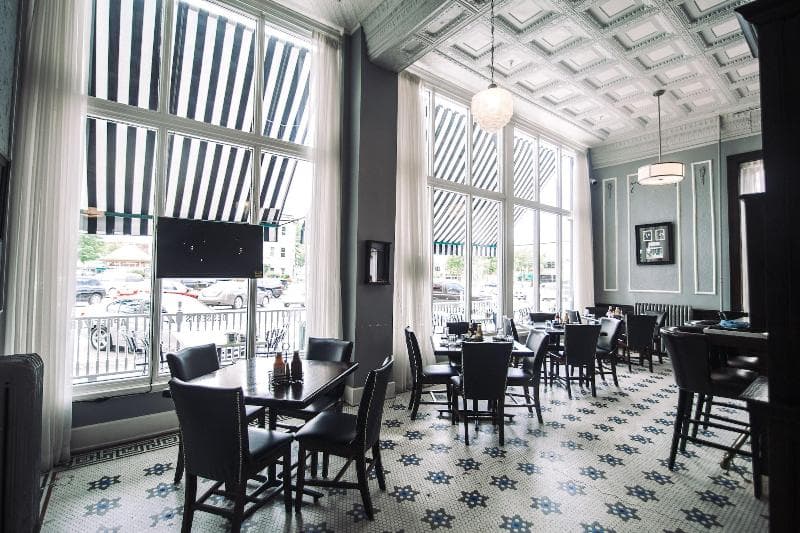 The Continental Hotel Centerville photo 1