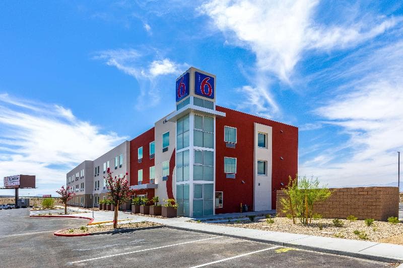 Motel 6 Las Vegas Nv- Motor Speedway 5