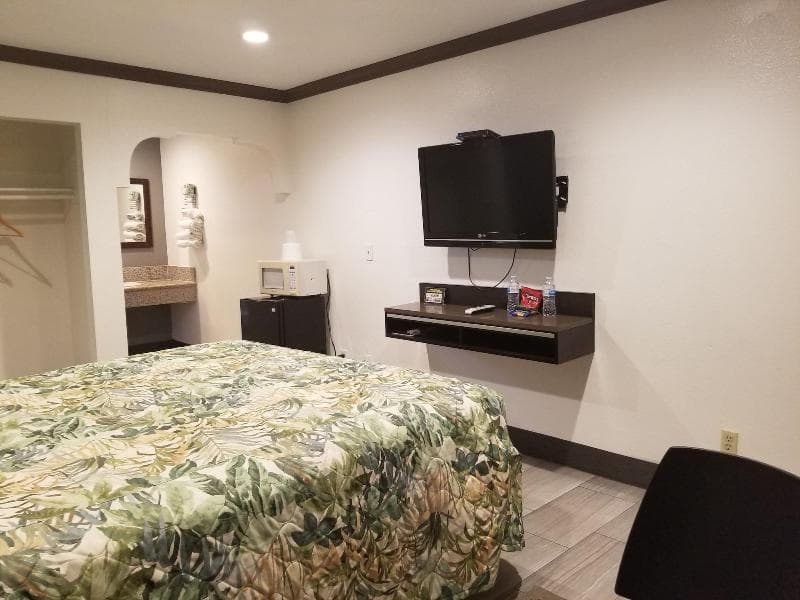 Starlight Inn Huntington Beach 3