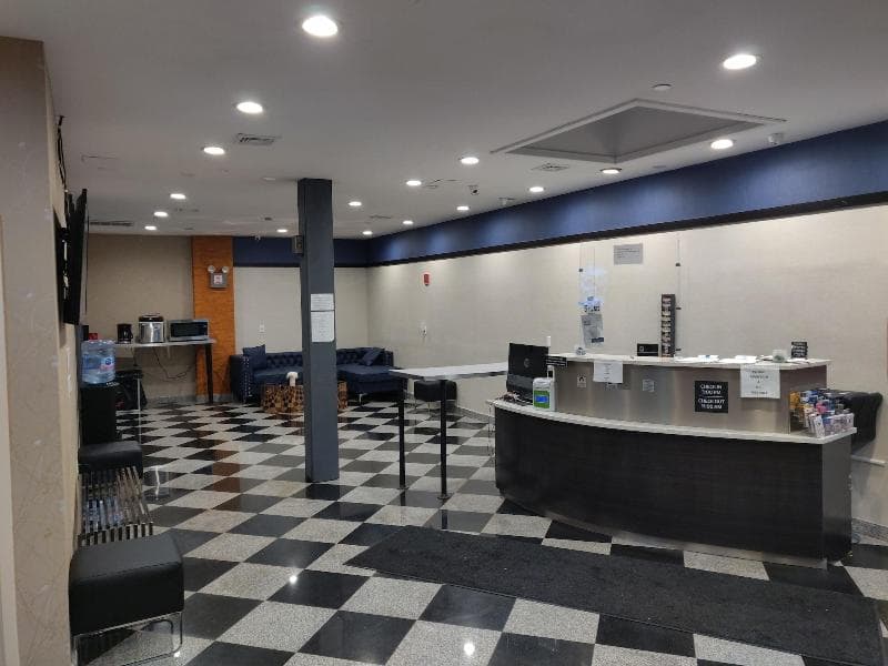 Hotel Key Laguardia Airport 3