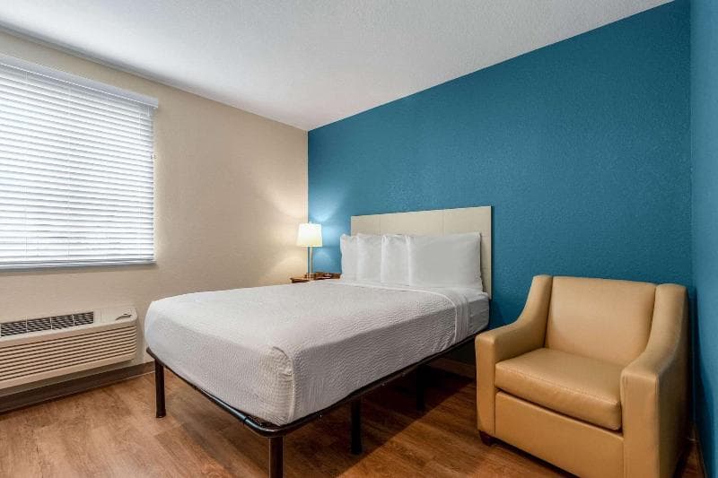 Woodspring Suites Miramar 2
