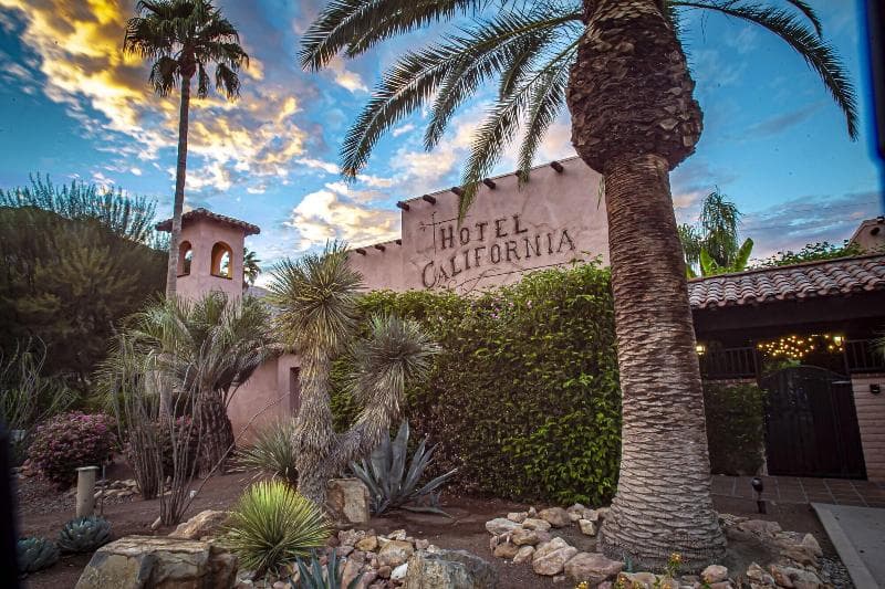 Hotel California 1