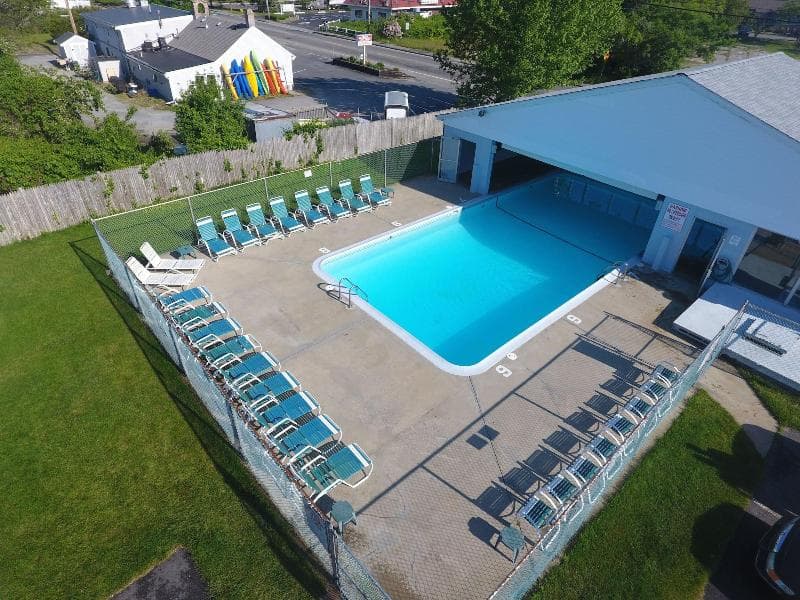 Hunters Green Motel 4