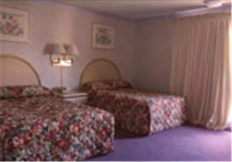 Hometown Inn By Jerry North Hills 4