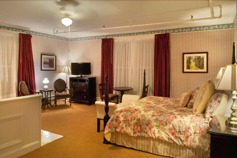 Green Park Inn 5