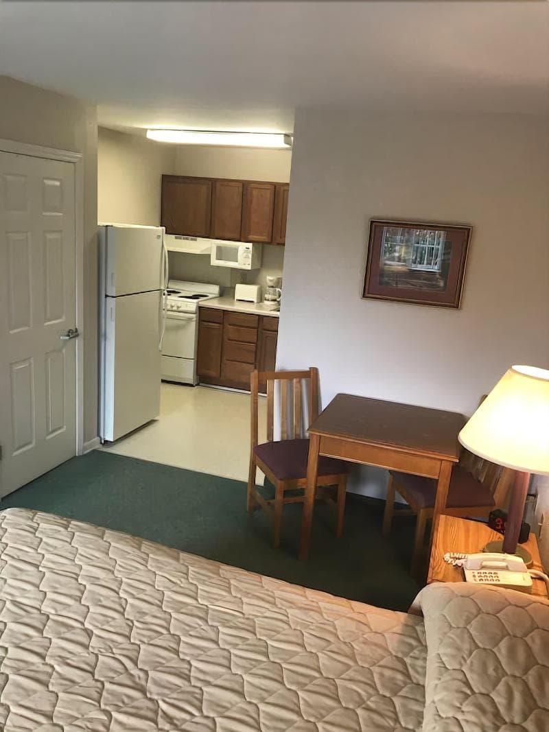 Affordable Suites Hickory/Conover Nc Hotel 5