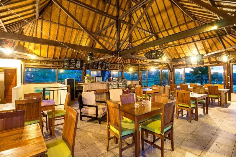 Sea Medewi Resort main