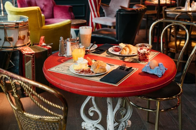 Ruby Lucy Hotel London 3