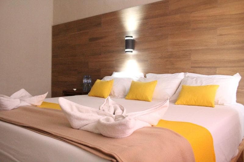 Hotel Bahia Del Sol 5
