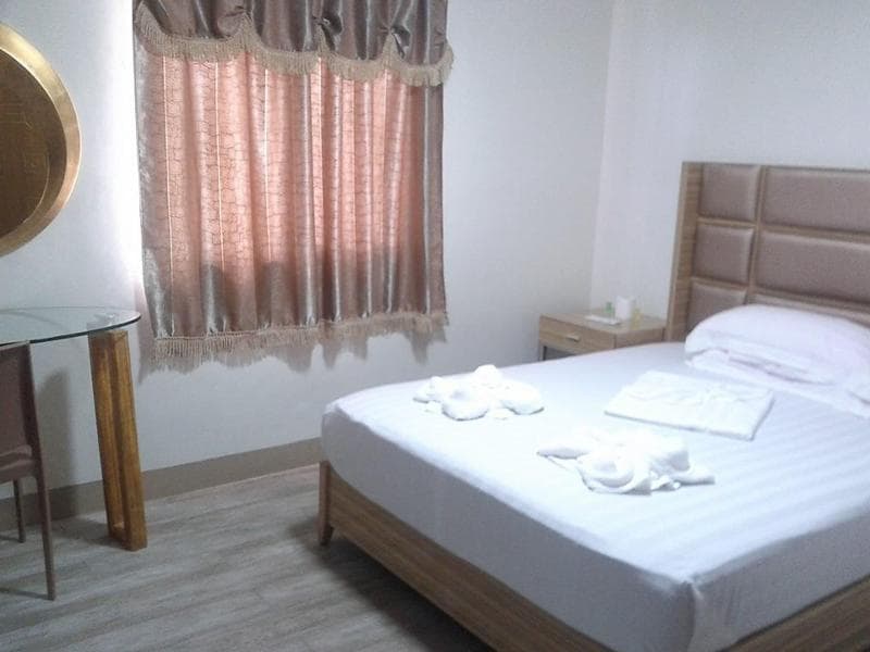 Meaco Hotel - Calbayog photo 1