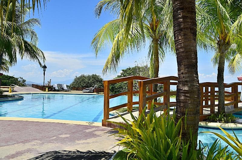 Thunderbird Resorts Rizal photo 1