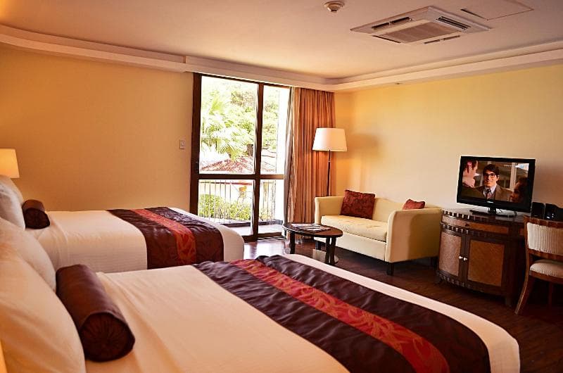 Thunderbird Resorts Rizal 4