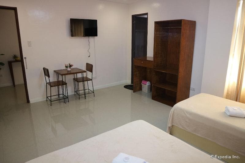 La Trinidad Pension House main