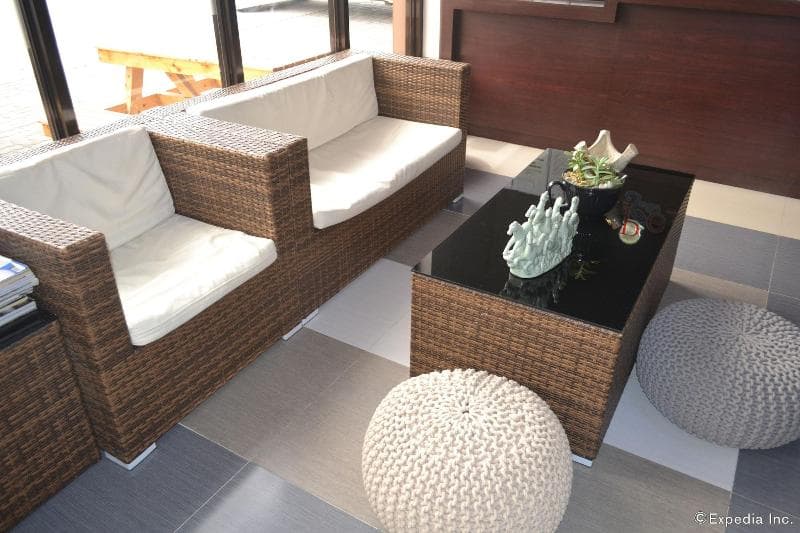 Pearl Suites 3