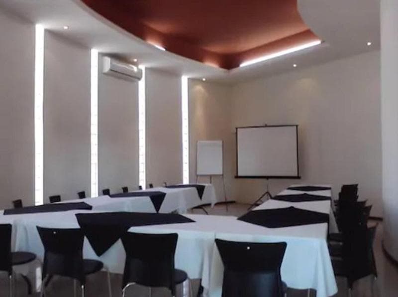 American Inn Hotel & Suites Delicias photo 1