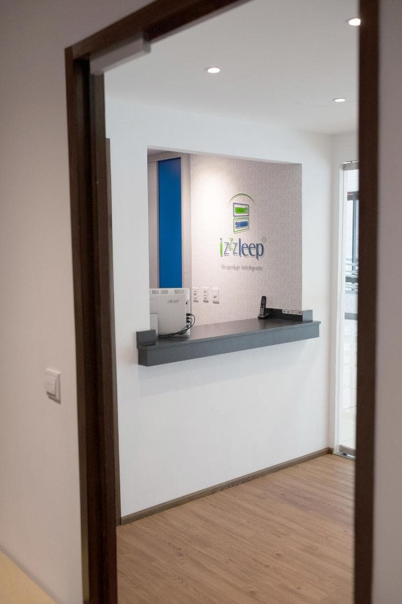 Izzzleep Aeropuerto Terminal 1 (Adults Only) 3