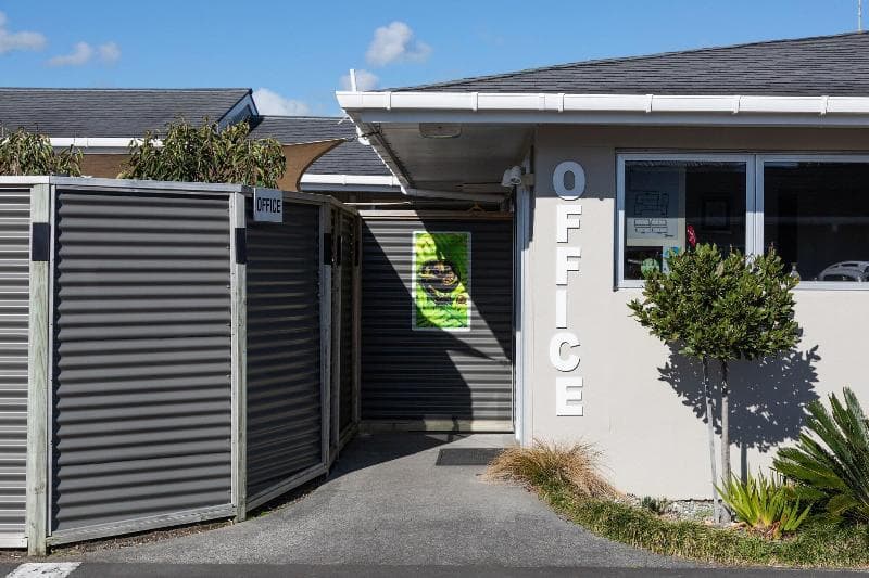 Fitzroy Beach Motel 4