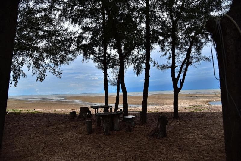 Little Home Beach 4