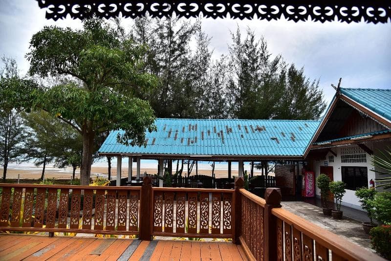 Little Home Beach 3