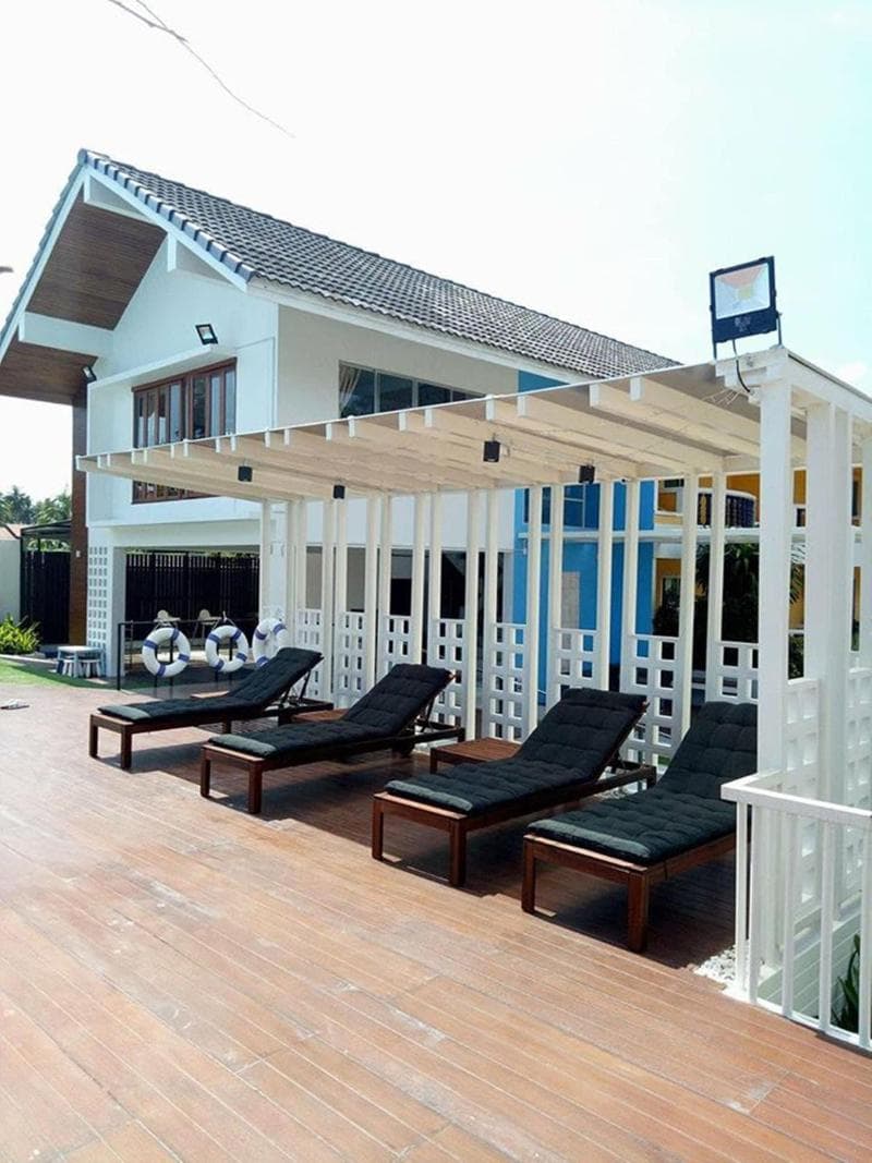 Bang Saphan Resort Hotel 3