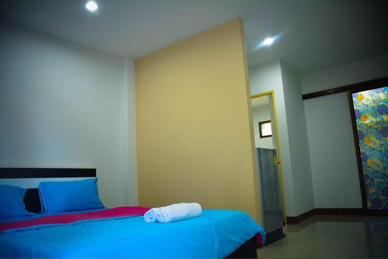 Sabaidee Place main