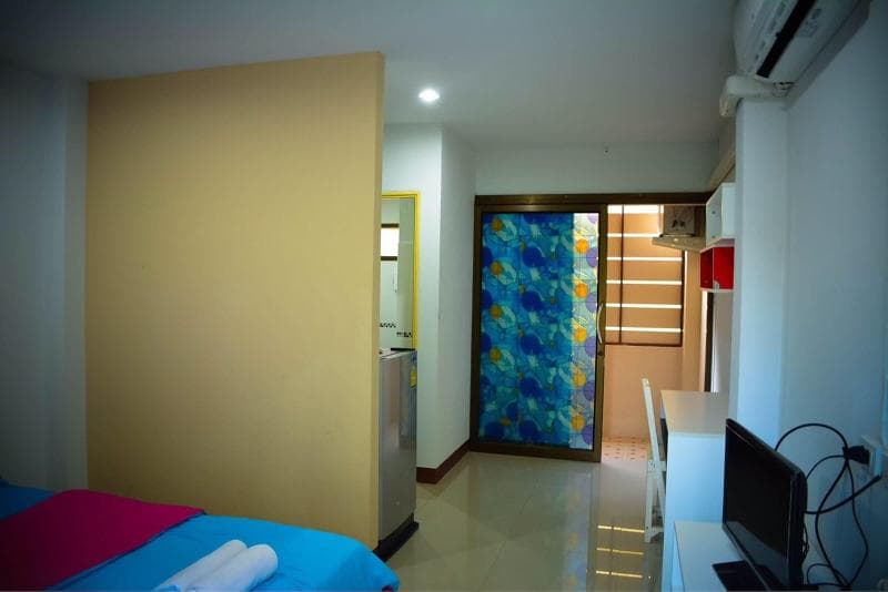 Sabaidee Place 4