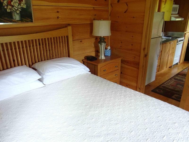 Engadine Inn And Cabins 4
