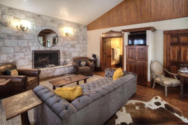The Lodge Above Town Creek 3
