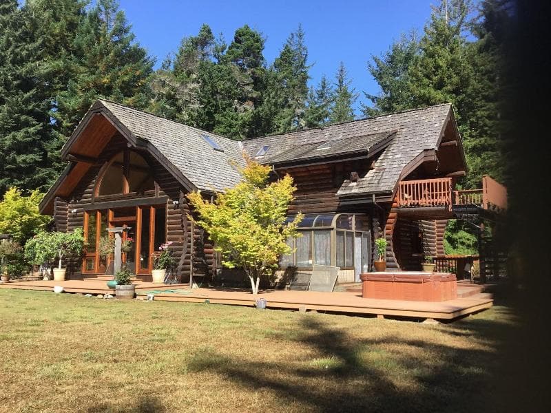 Redwood Log Cabin 3