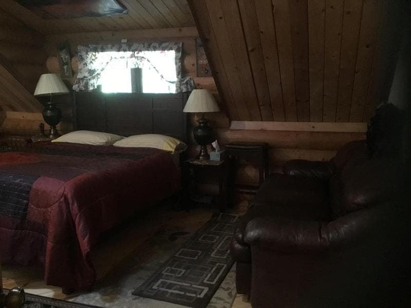 Redwood Log Cabin 4
