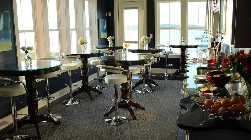 Regatta Inn - Adults Only 2