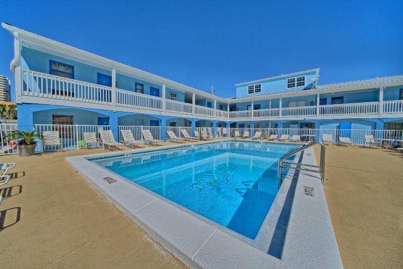Aqua View Motel 5