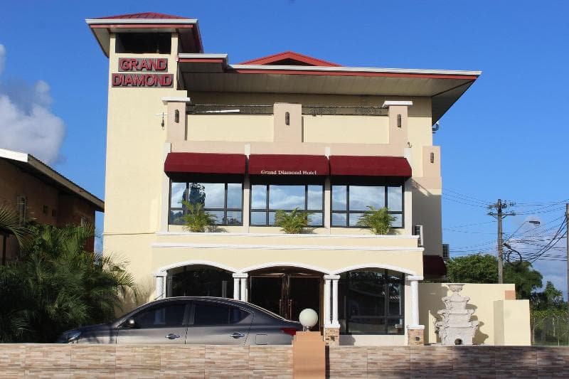 Grand Diamond Hotel Trinidad 4