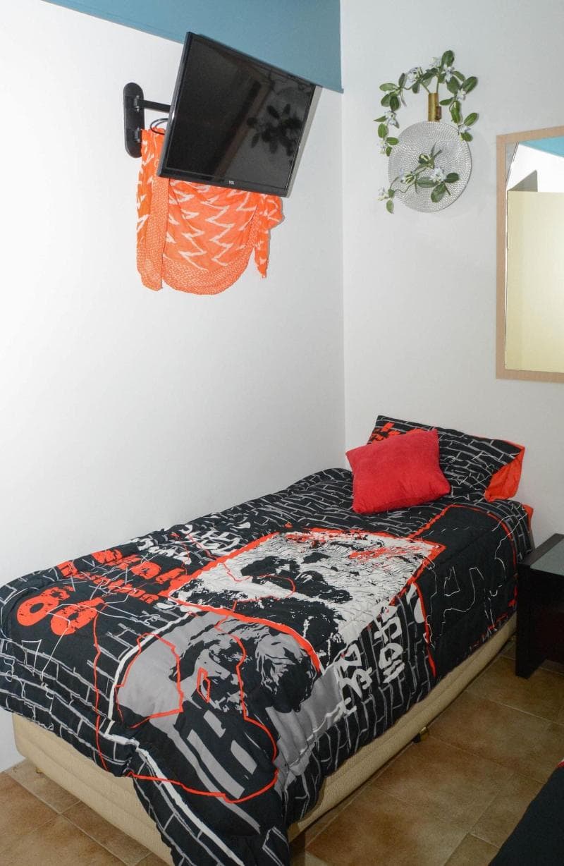 Westside Studio Apartments photo 1