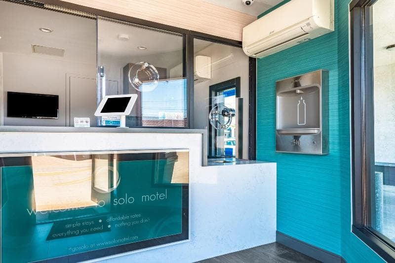 Solo Motel - Broadway 2