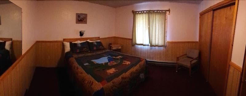 Alpine Motel 2