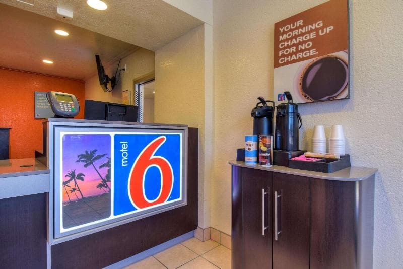 Motel 6 main