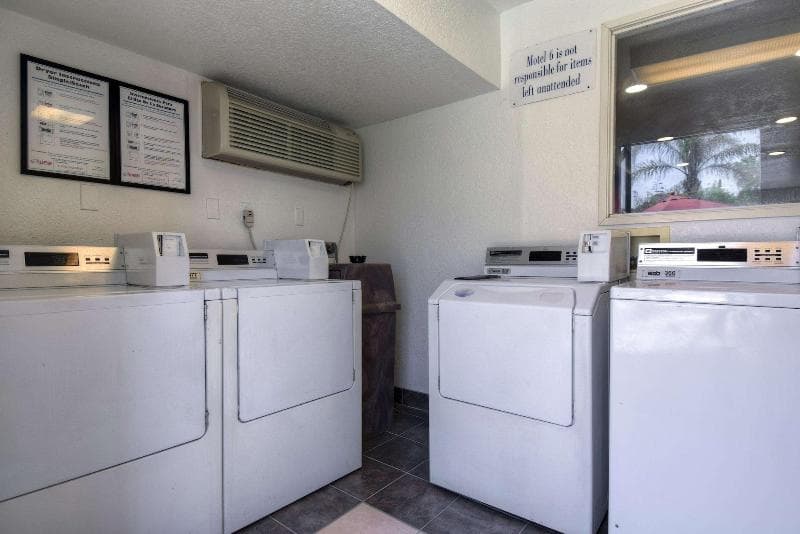 Motel 6 photo 1