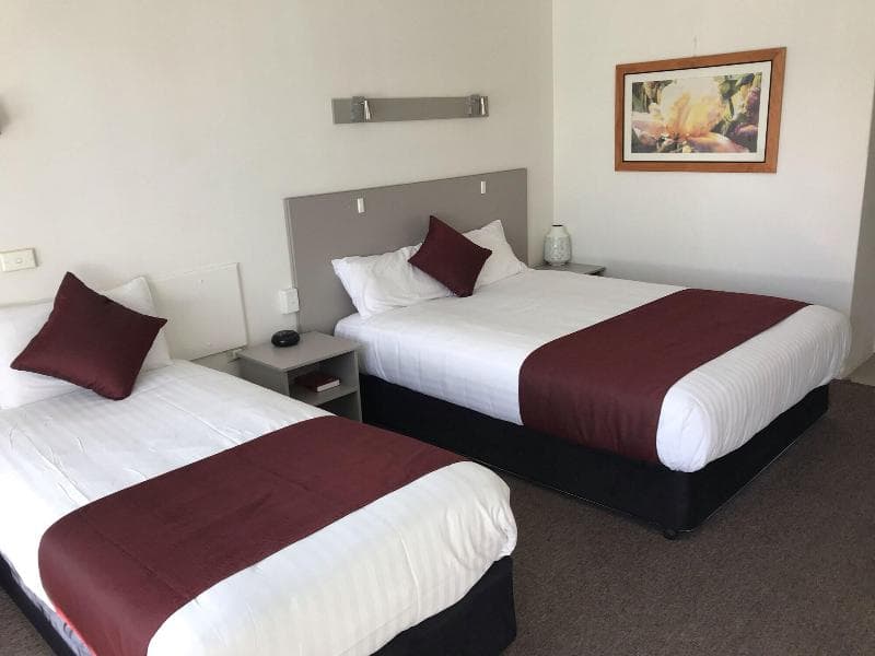 Cobb Inlander Motel 5