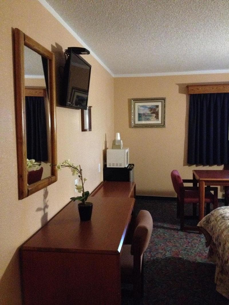 Red River Inn 4