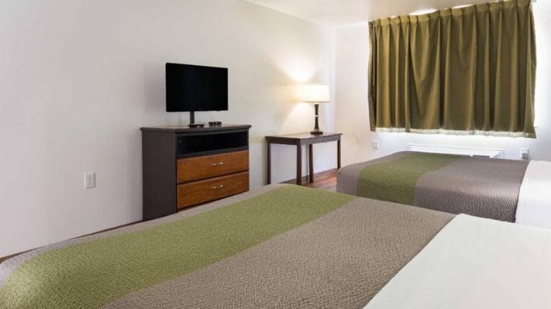 Motel 6 Ennis TX 5