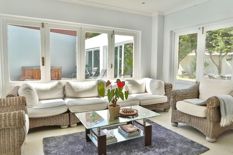 Abington Manor Fish Hoek Guesthouse photo 1